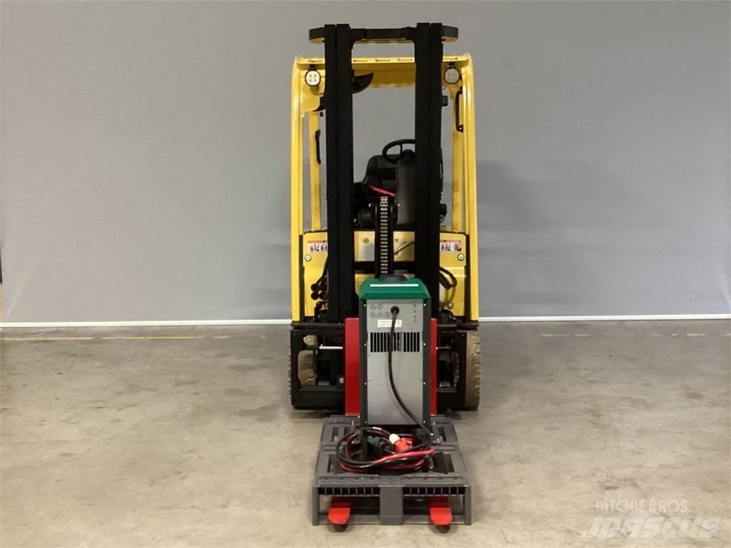 Hyster J1.5XNT Stivuitor electric