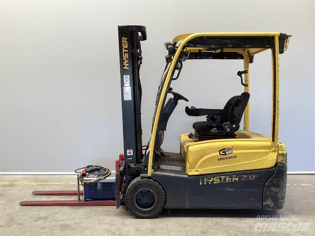 Hyster J2.0XMT Stivuitor electric