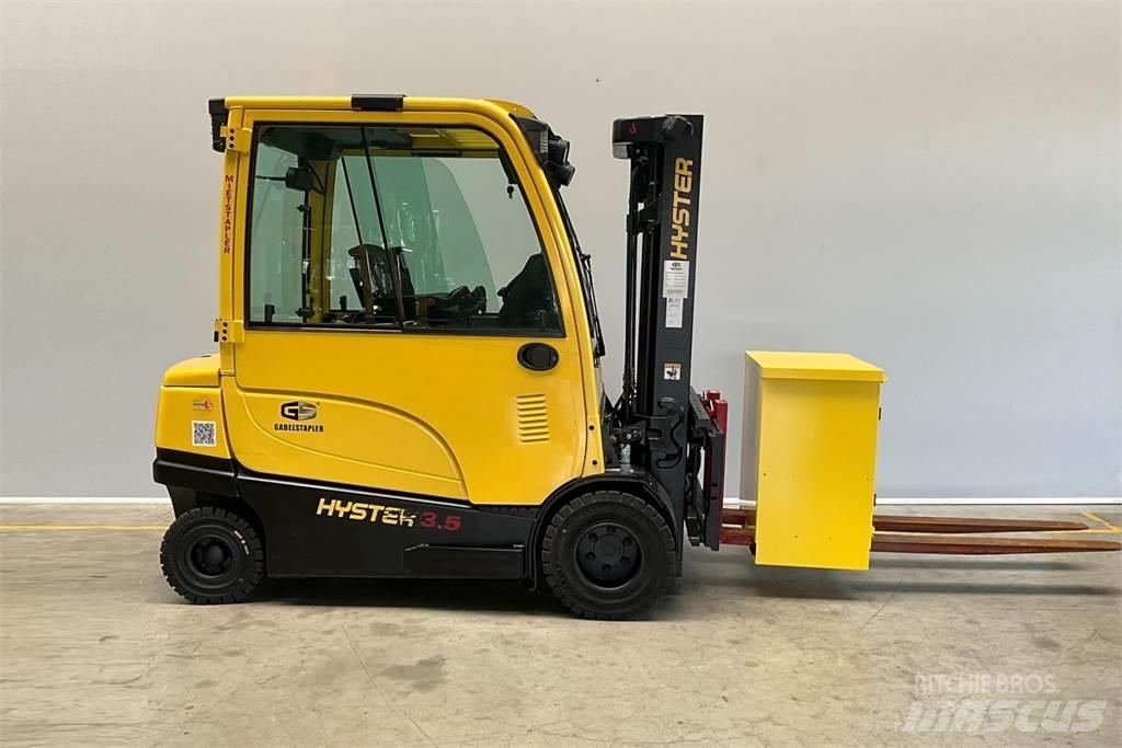 Hyster J3.50XN Stivuitor electric