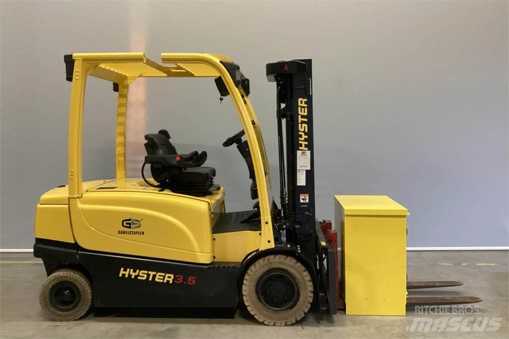 Hyster J3.50XN Stivuitor electric