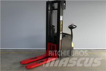 Hyster S1.6il Transpaleta manuala