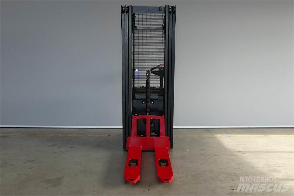 Hyster S1.6il Transpaleta manuala