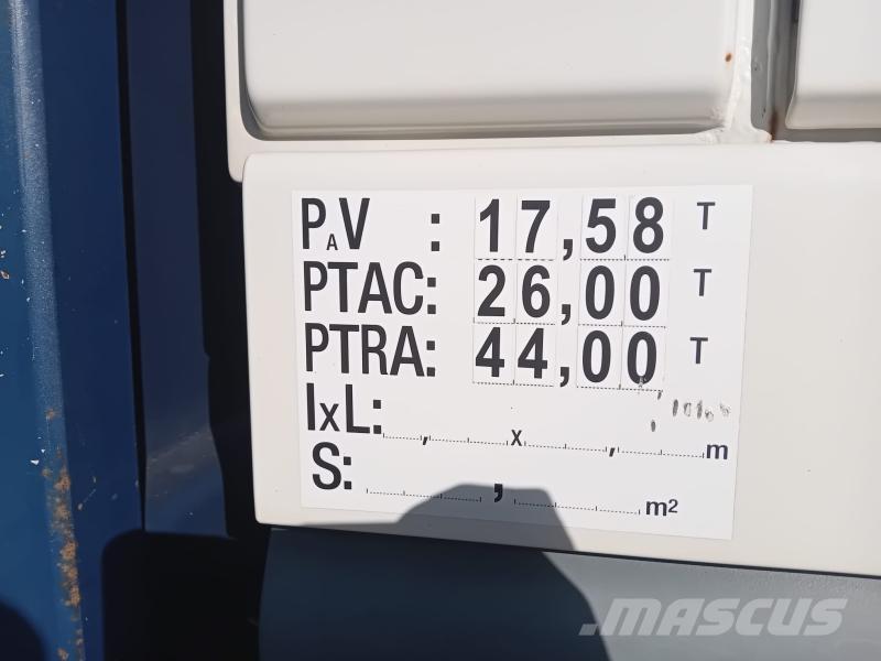 DAF XF105 460 Camioane platforma/prelata