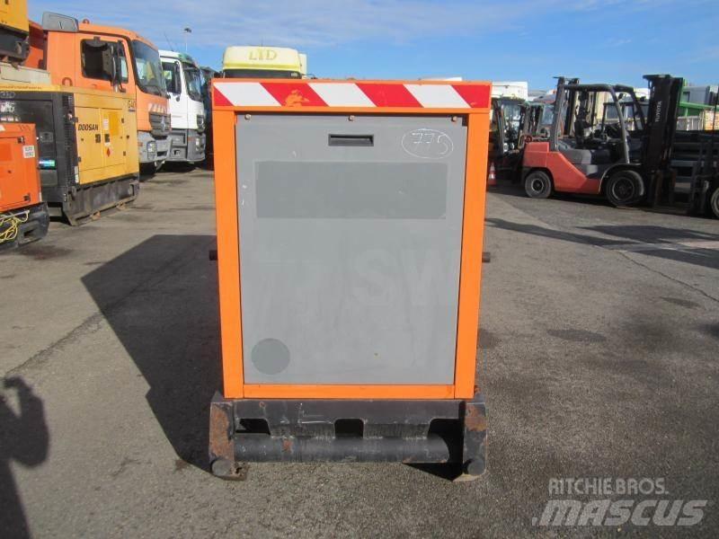 Sdmo R44 Generatoare Diesel
