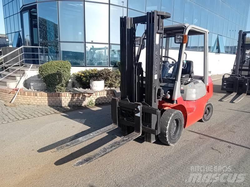 Toyota FD25 Strivuitoare-altele