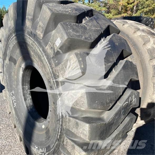 BKT 29.5X25 Anvelope, roti si jante