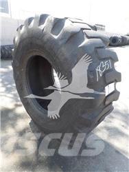 Titan 20.5x25 Anvelope, roti si jante