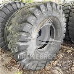 Toyo 18.00X25 Anvelope, roti si jante