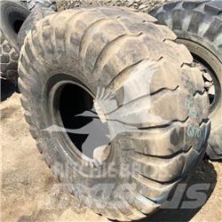 Toyo 23.5R25 Anvelope, roti si jante