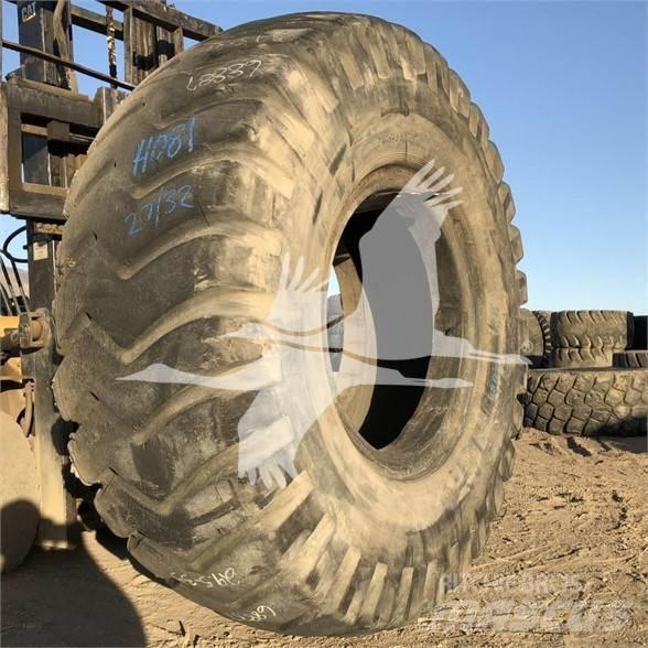 Toyo 29.5X35 Anvelope, roti si jante