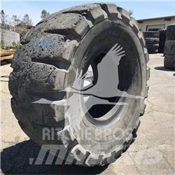 Toyo 35/65x33 Anvelope, roti si jante