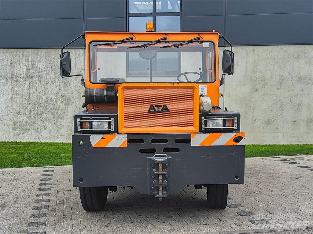  ATA 8500 4x4 Camioane de tractiune