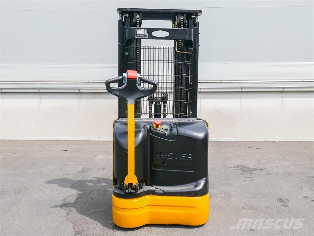 Hyster S 1.4-40 Transpaleta manuala