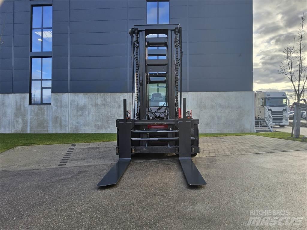 Kalmar DCE 150-12 Stivuitor diesel