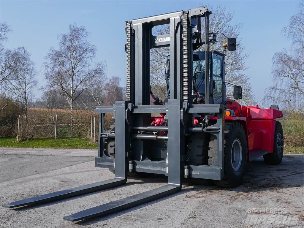 Kalmar DCG 330-12 Stivuitor diesel