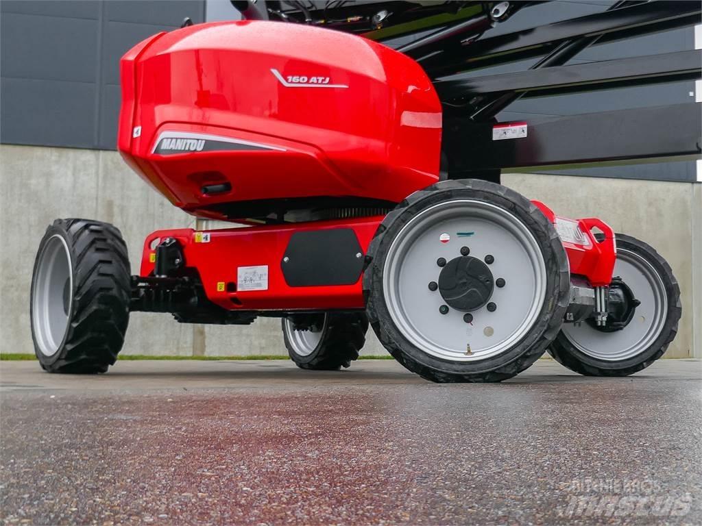 Manitou 160 ATJ Nacele cu brat articulat