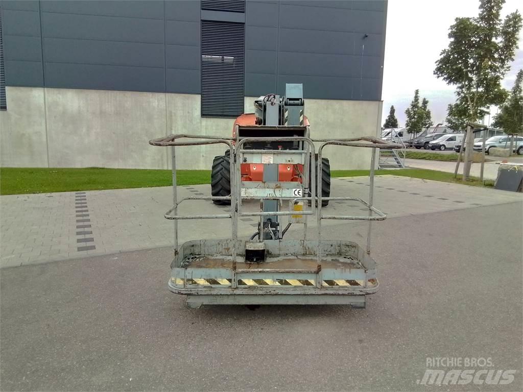 Manitou 165 ATJ Nacele cu brat articulat