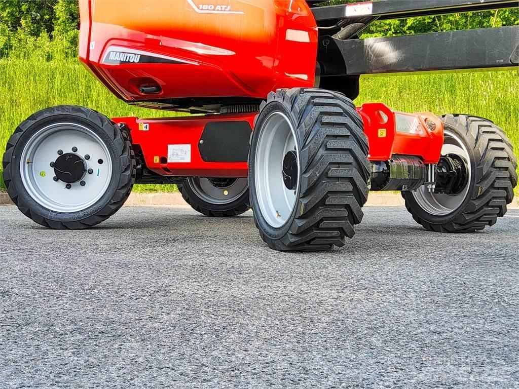 Manitou 180 ATJ Nacele cu brat articulat