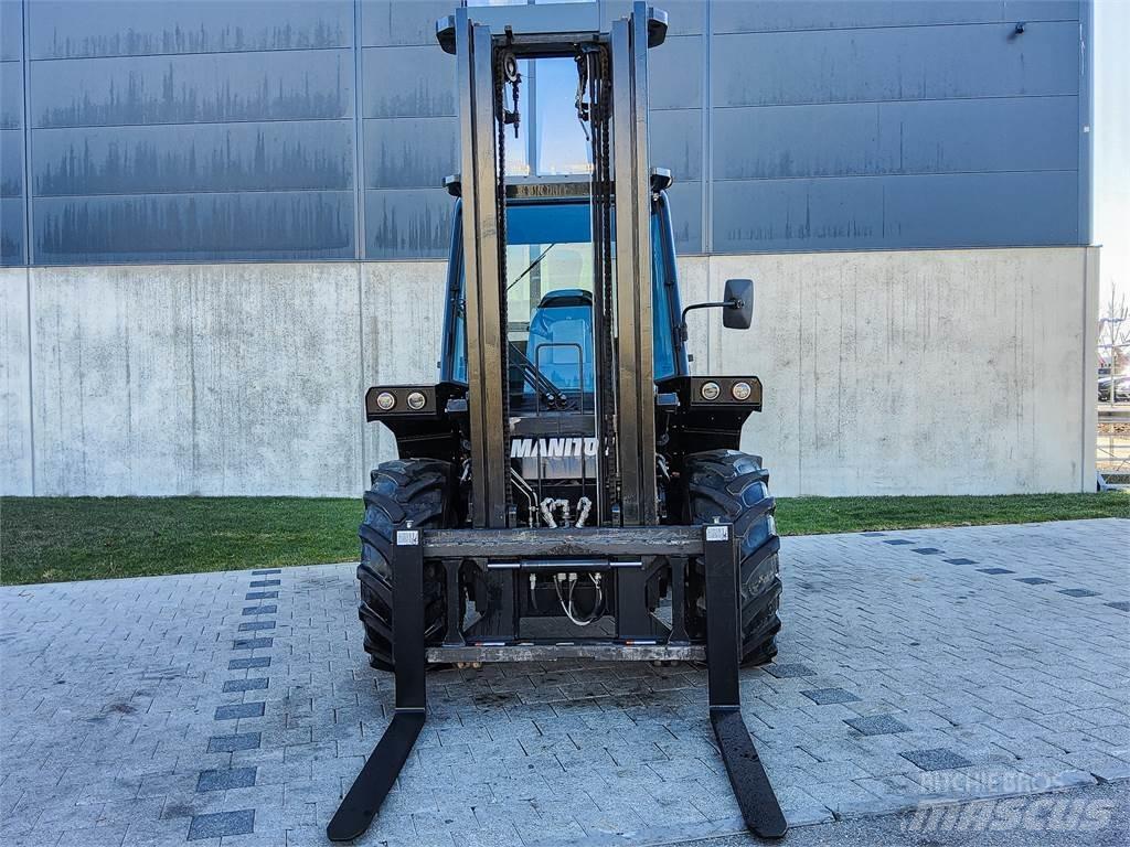 Manitou M 30-4 Masini de teren dificil