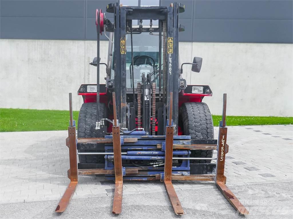 Manitou M 40-4 Masini de teren dificil