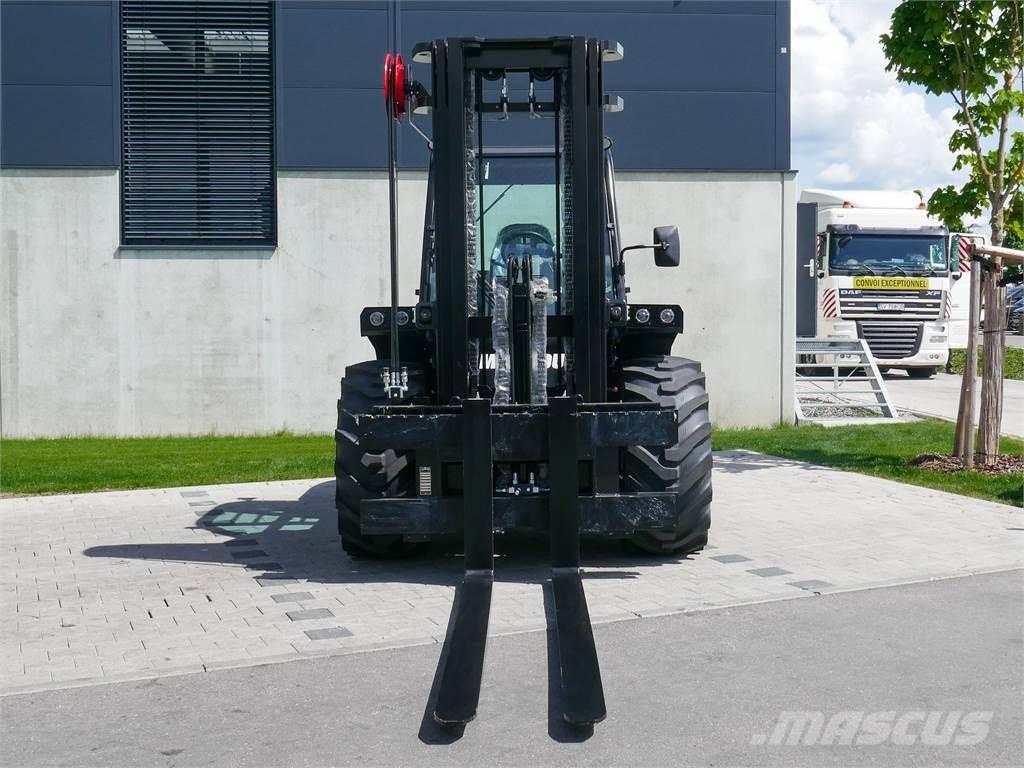 Manitou M 50-4 Masini de teren dificil
