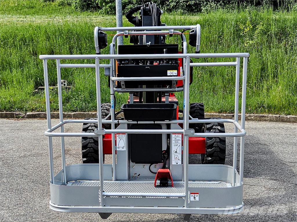 Manitou MANGO 12 Nacele cu brat articulat