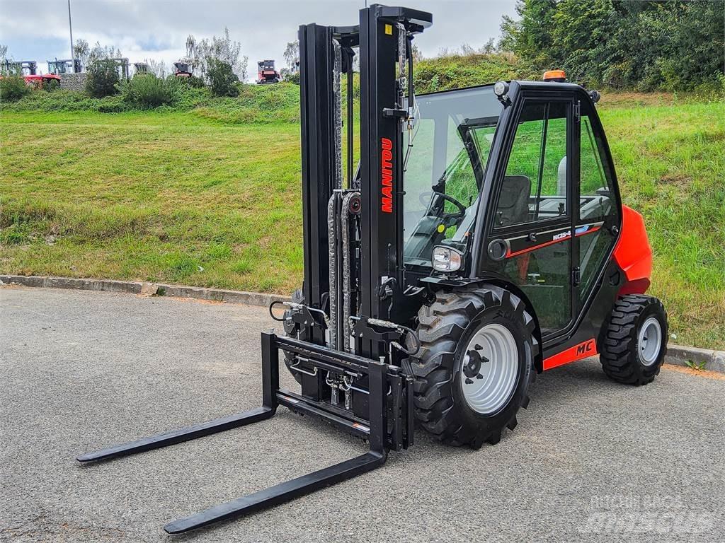 Manitou MC 25-4 Masini de teren dificil