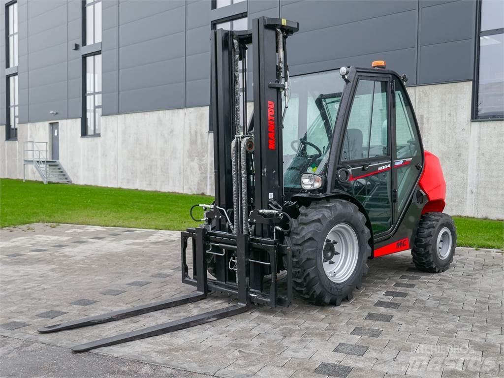 Manitou MC 30-4 Masini de teren dificil