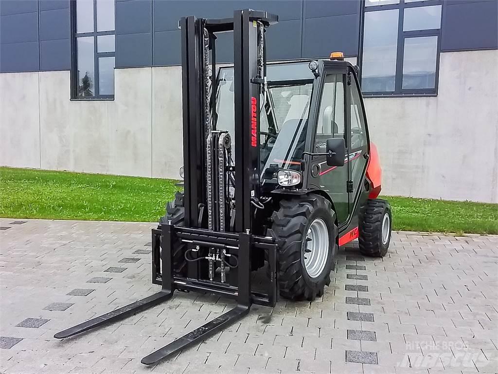 Manitou MC 30-4 Masini de teren dificil