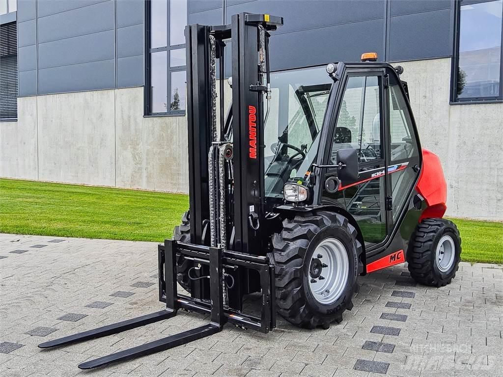 Manitou MC 30-4 Masini de teren dificil