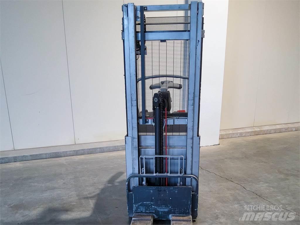 Still EXD-SF20 Transpaleta manuala
