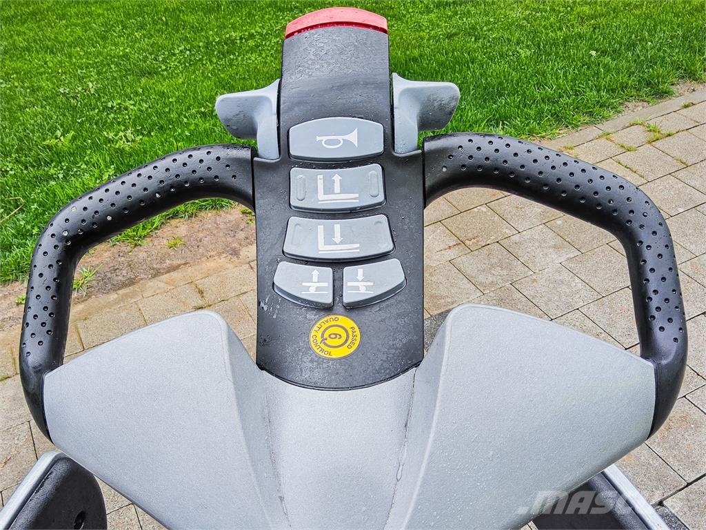 Still EXV SF16i Transpaleta manuala