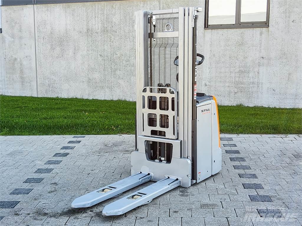 Still EXV SF16i Transpaleta manuala