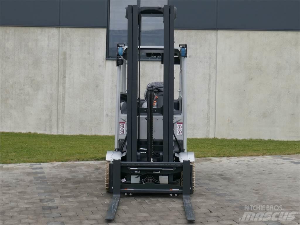 Still RX 60-25 Stivuitor electric