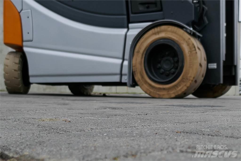 Still RX 60-30 Stivuitor electric