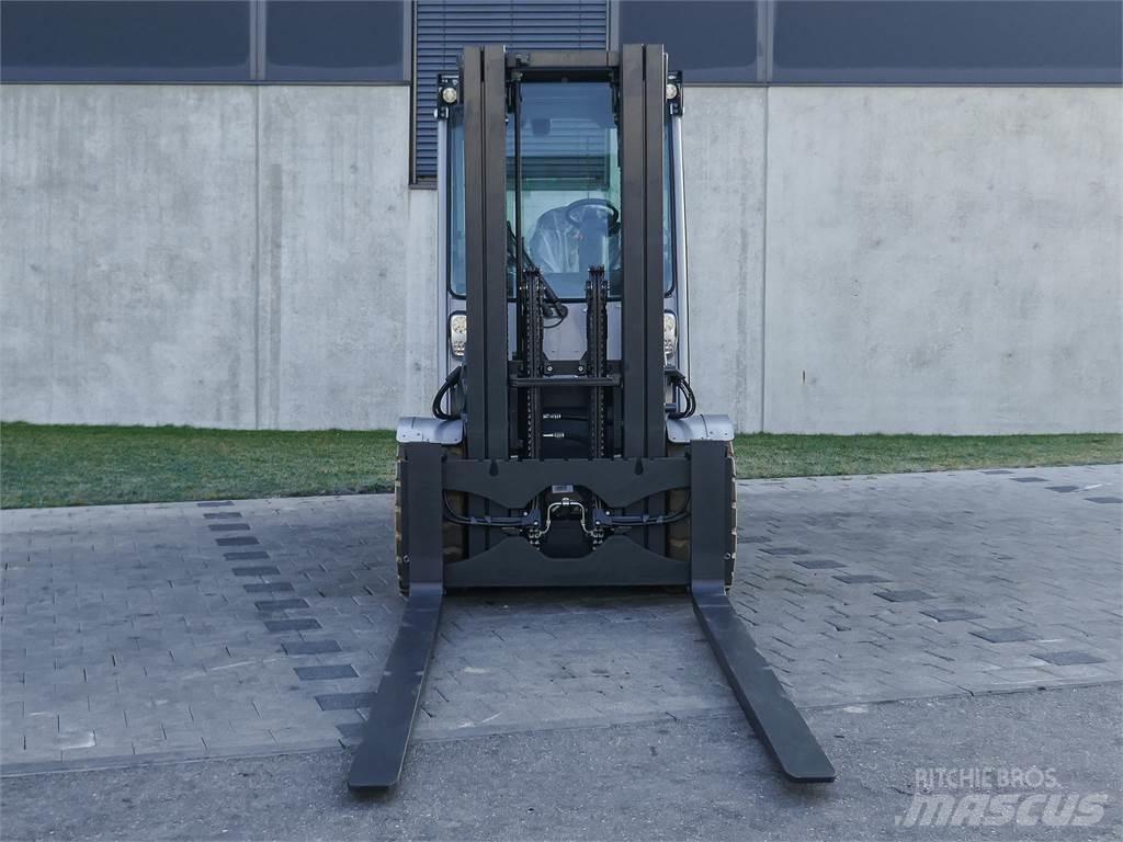 Still RX 60-50 Stivuitor electric