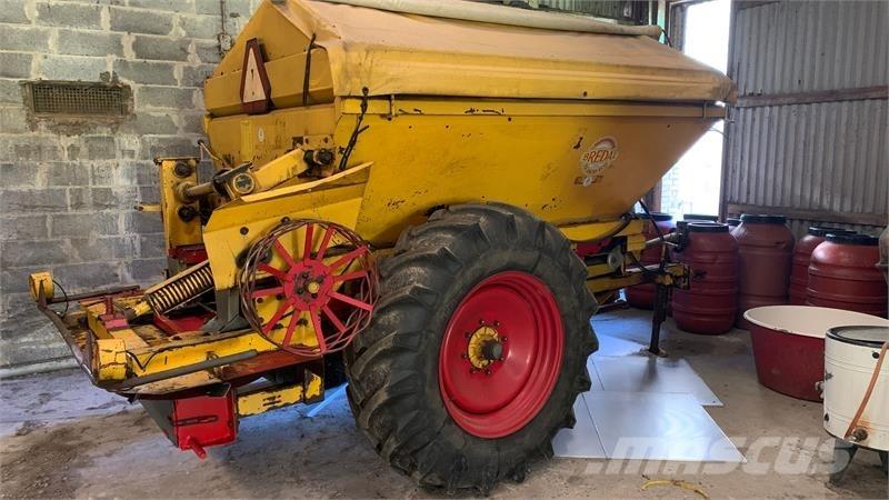 Bredal B 4 Împrastierea mineralelor