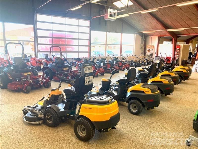 Stiga Park Tractoare compacte