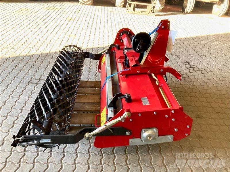  Trofa 150 Utilaje întreţinere terenuri - Altele