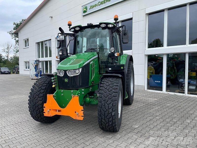 John Deere 6120M Tractoare