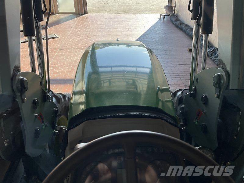 John Deere 6320 Tractoare