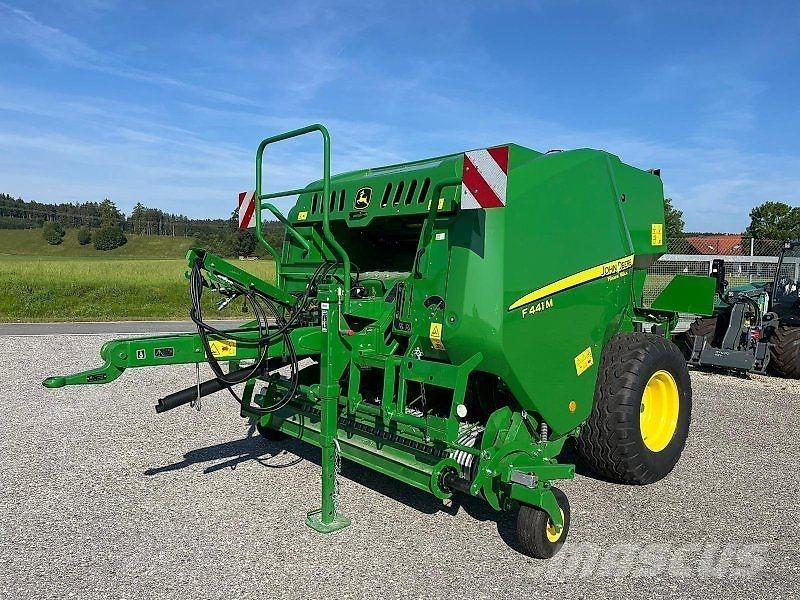 John Deere F441M Utilaje agricole - Altele
