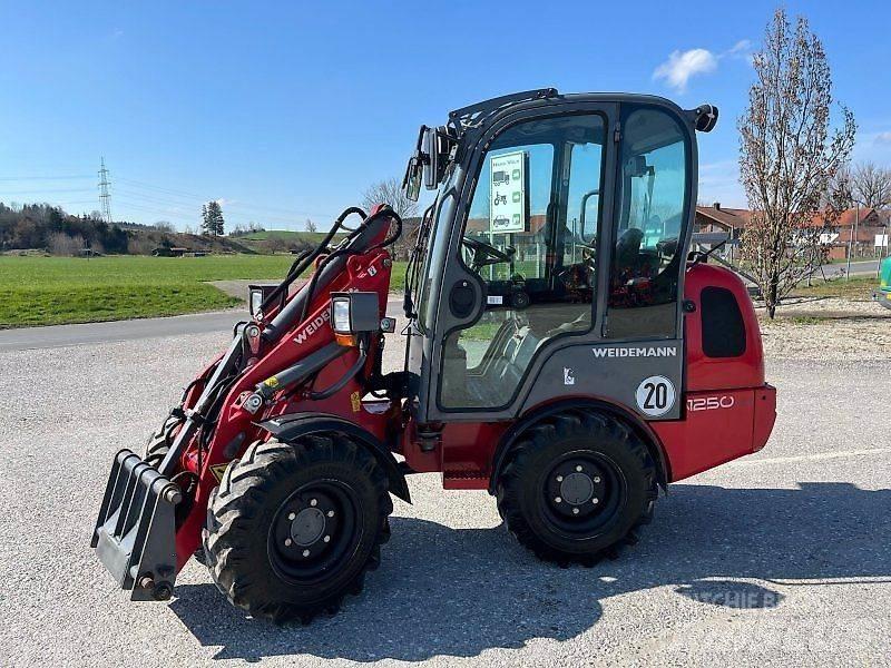 Weidemann 1250 Mini incarcator