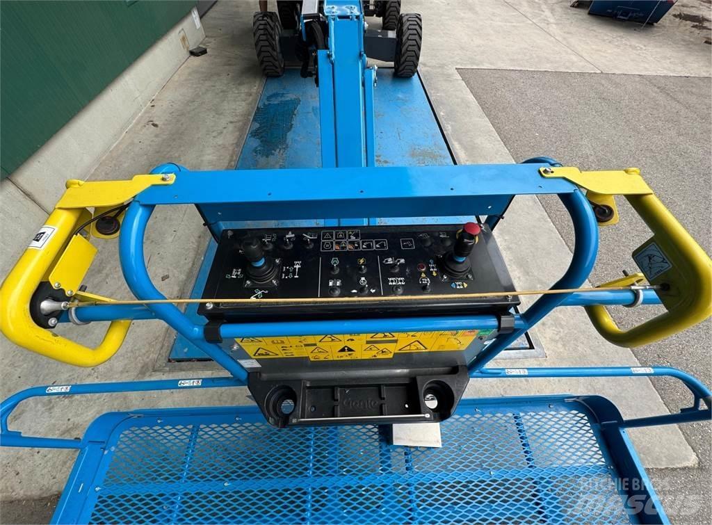 Genie S-45 XC Nacele cu brat articulat