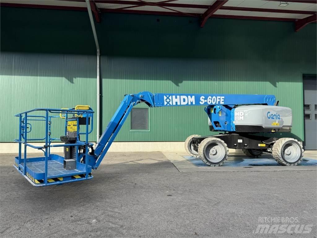 Genie S-60 FE Nacele cu brat articulat