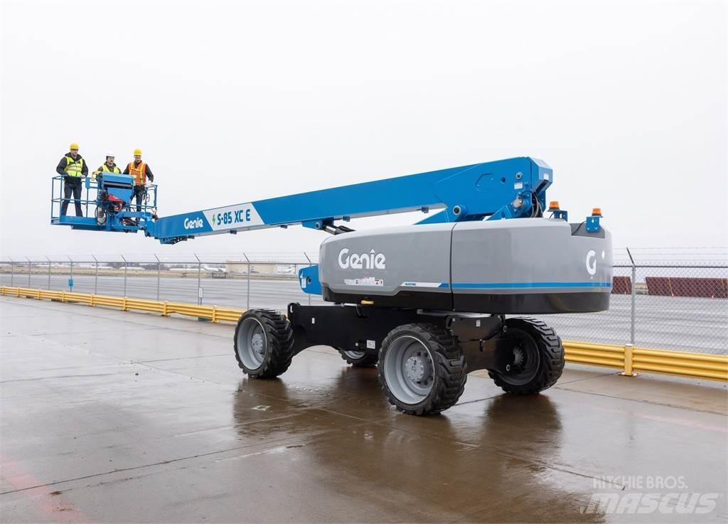 Genie S-85 XC E Nacele cu brat articulat
