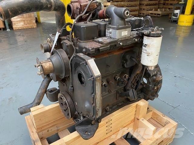 Cummins 4BT3.9 Motoare