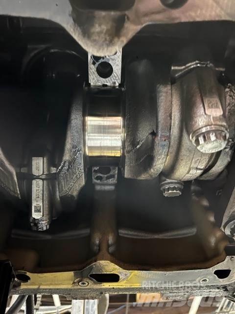 Detroit DD15 Motoare
