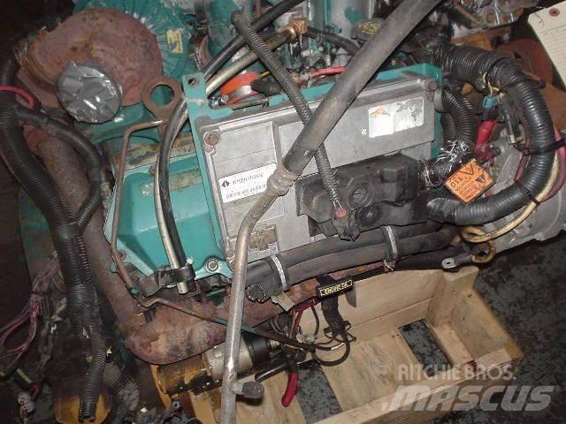 International T444 Motoare