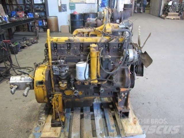 John Deere 6404T Motoare